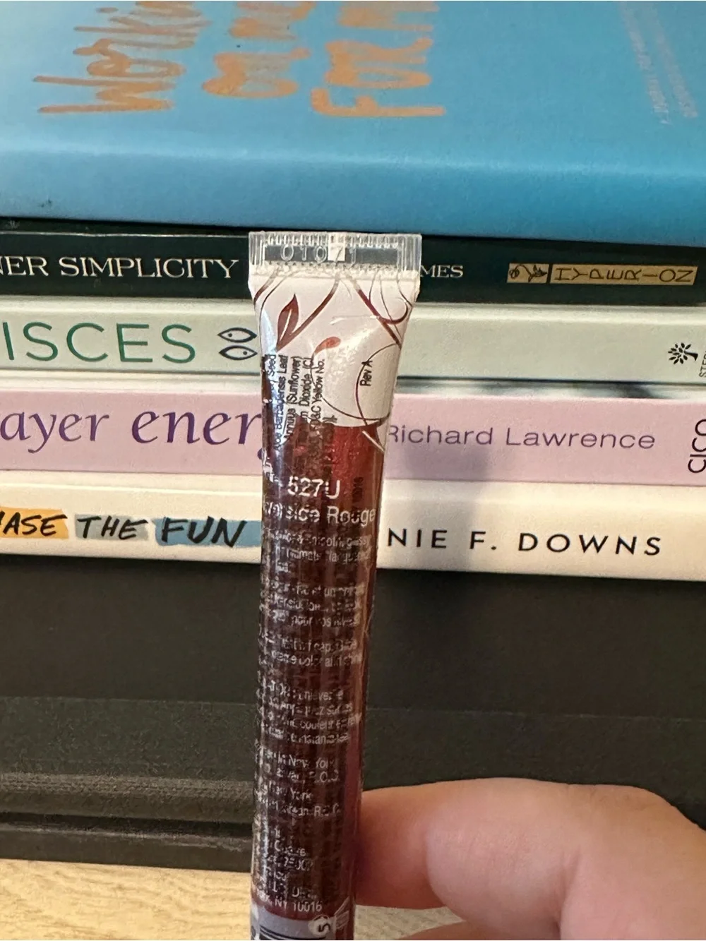 N.Y.C New York Extreme Lip Glider Lip Gloss 527U Riverside Rouge Discontinued